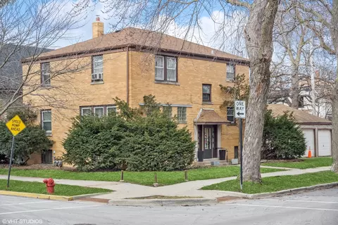 4100 W Eddy St, Chicago, IL 60641