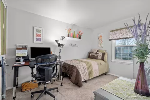 Bedroom - 57 Paddock St, Montgomery, IL 60538 photo 4 of 4