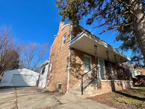 Exterior - 232 E 141st St, Dolton, IL 60419 photo 6 of 7