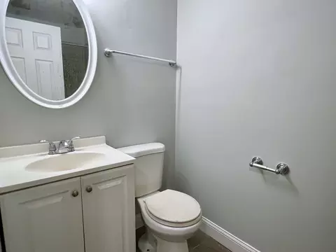 Bath - 232 E 141st St, Dolton, IL 60419 photo 1 of 4