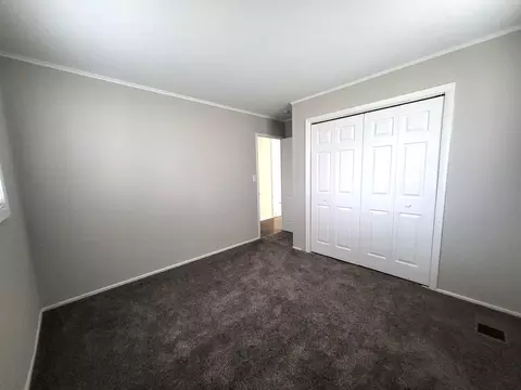 Bedroom - 165 W Wayne Pl, Wheeling, IL 60090 photo 1 of 3