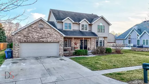 1702 Kingtree Dr, Morris, IL 60450