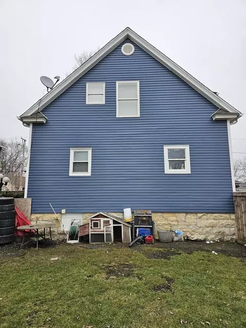 519 Abe St, Joliet, IL 60432 photo 2