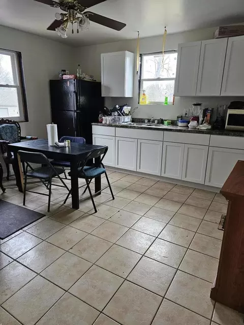 519 Abe St, Joliet, IL 60432 photo 8