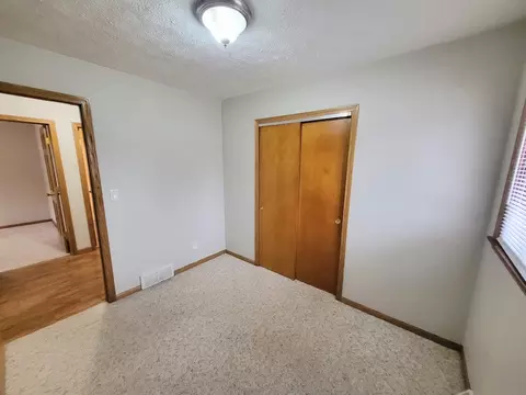 515 E 8th St, Belvidere, IL 61008 photo 12