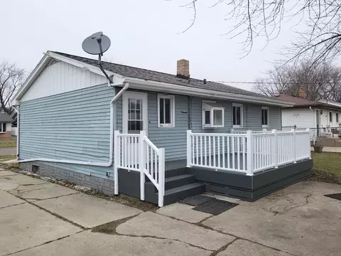 515 E 8th St, Belvidere, IL 61008 photo 4
