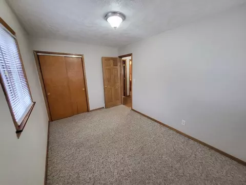 515 E 8th St, Belvidere, IL 61008 photo 14