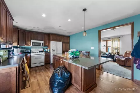 Kitchen - 1114 Douglas Ave, Aurora, IL 60505 photo 1 of 4