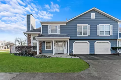 532 Pontiac Ln, Bolingbrook, IL 60440