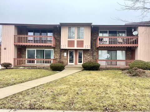 828 E Glenwood Dyer Rd #828, Glenwood, IL 60425