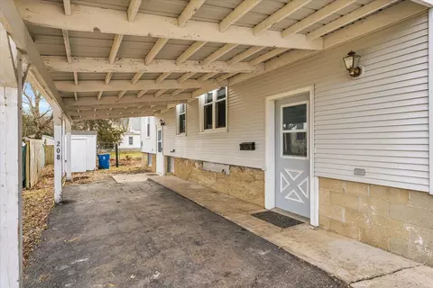 Exterior - 208 E Cemetery Ave, Chenoa, IL 61726 photo 2 of 7