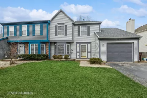 833 Crossland Dr, Grayslake, IL 60030