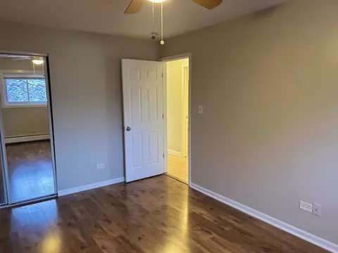 108 E Bailey Rd #L, Naperville, IL 60565 photo 8