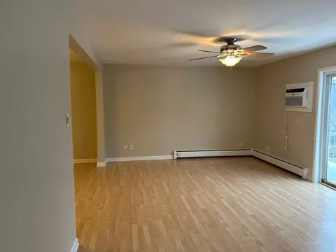 108 E Bailey Rd #L, Naperville, IL 60565 photo 2