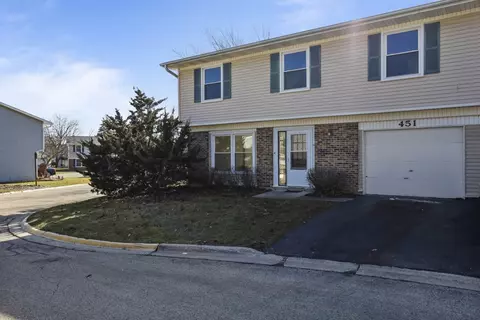 Exterior - 451 Wright Ct, Bolingbrook, IL 60440 photo 2 of 4