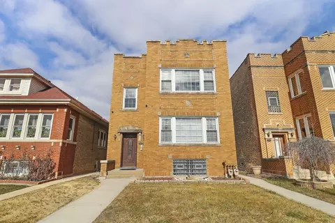 5418 W Melrose St, Chicago, IL 60641