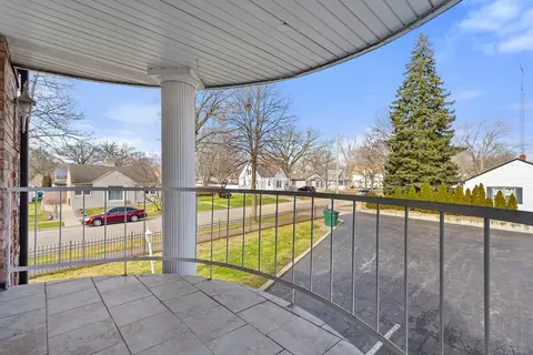 Exterior - 1050 S Nelson Ave #5, Kankakee, IL 60901 photo 2 of 2