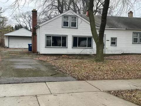 2247 Westview Dr, Des Plaines, IL 60018 photo 2