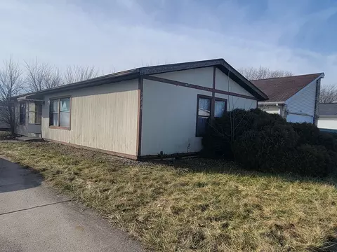 2234 Rush St, Lynwood, IL 60411