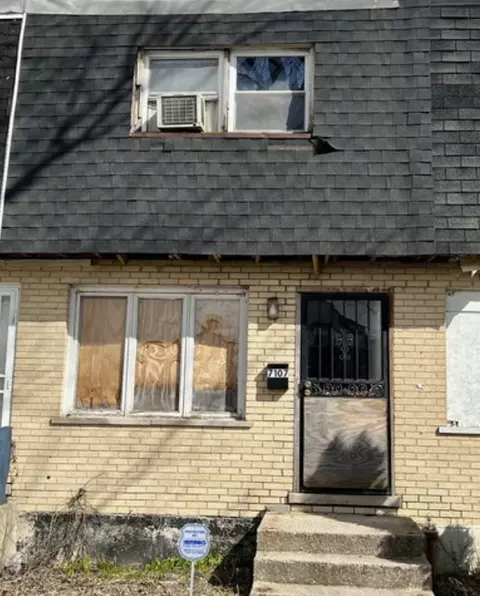 7107 S Carpenter St, Chicago, IL 60621