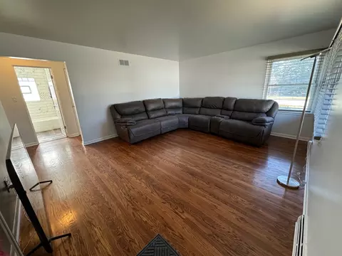 739 E 43 E Maple St, Lombard, IL 60148 photo 8