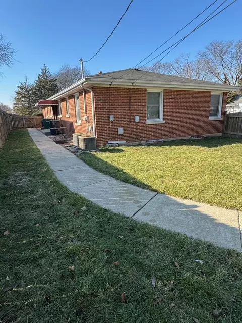 739 E 43 E Maple St, Lombard, IL 60148 photo 14