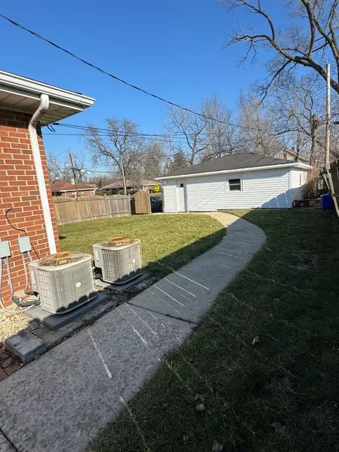 739 E 43 E Maple St, Lombard, IL 60148 photo 15