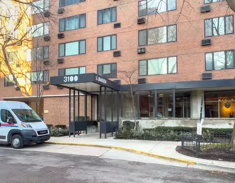 3100 N Lake Shore Dr #804, Chicago, IL 60657