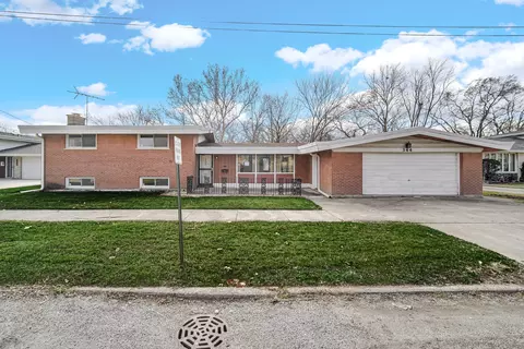 344 Streamside Dr, Harvey, IL 60426