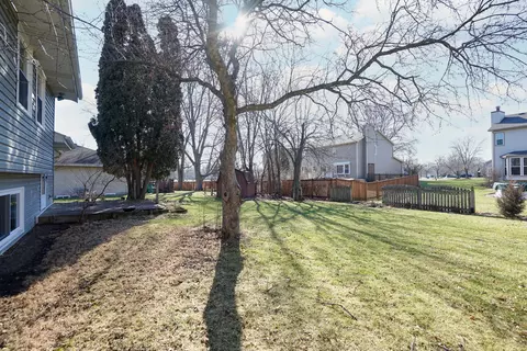 Exterior - 13718 S Mallard Dr, Plainfield, IL 60544 photo 5 of 8