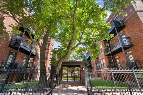 2703 N Mildred Ave #3A, Chicago, IL 60614