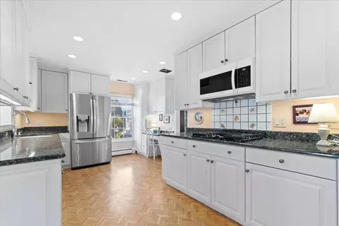 218 E North Ave, Lake Bluff, IL 60044 photo 7