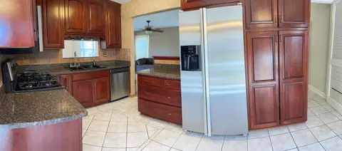 Kitchen - Undisclosed, Hoffman Estates, IL 60169 photo 1 of 1
