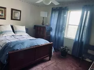 Bedroom - Undisclosed, Hoffman Estates, IL 60169 photo 3 of 3