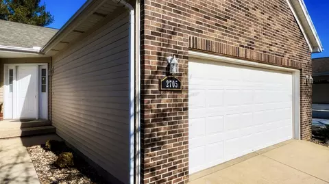 Exterior - 2705 Westbrook Dr, Bloomington, IL 61705 photo 5 of 13