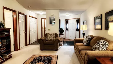 Living - 2705 Westbrook Dr, Bloomington, IL 61705 photo 5 of 17