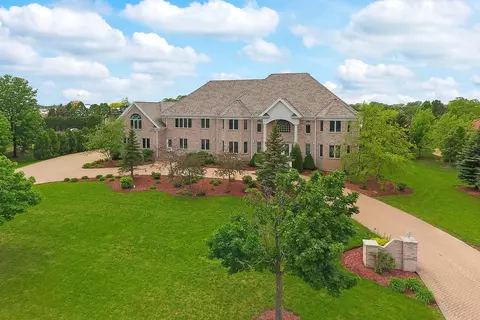 23 Star Ln, South Barrington, IL 60010