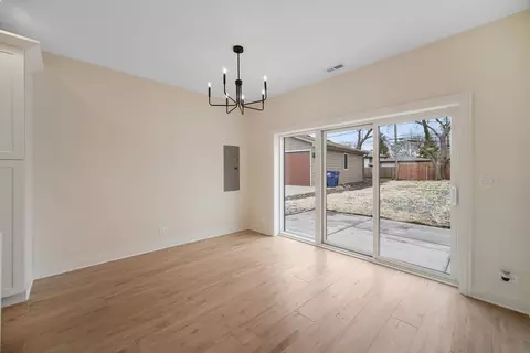 Bedroom - 896 W Grant Dr, Des Plaines, IL 60016 photo 1 of 2
