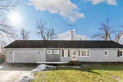 401 E Kelsey, Malta, IL 60150