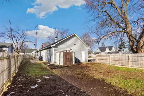 Exterior - 401 E Kelsey, Malta, IL 60150 photo 5 of 5