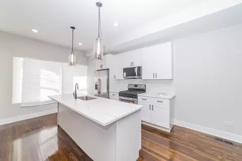 Kitchen - 6954 S Eberhart Ave, Chicago, IL 60637 photo 1 of 5