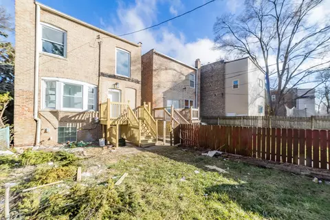 Exterior - 6954 S Eberhart Ave, Chicago, IL 60637 photo 2 of 3