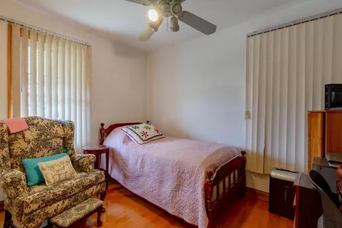 Bedroom - 6410 Sinclair Ave, Berwyn, IL 60402 photo 1 of 5