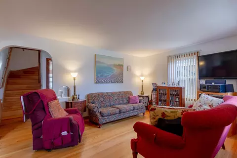 Living - 6410 Sinclair Ave, Berwyn, IL 60402 photo 1 of 3