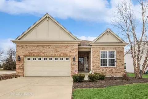 2155 Highbury Ln, Aurora, IL 60502