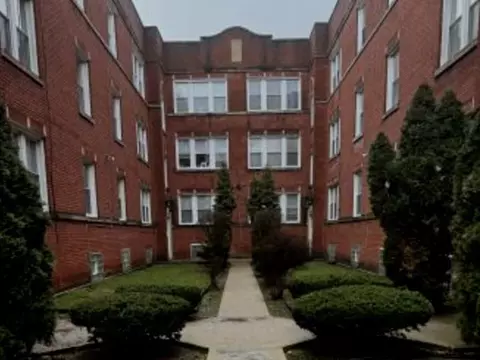 1305 E 71st Pl #2N, Chicago, IL 60619