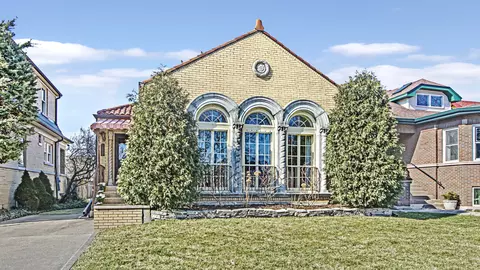 1219 Rossell Ave, Oak Park, IL 60302