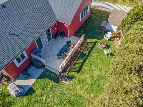Exterior - 4702 Overland Trl, Mchenry, IL 60050 photo 6 of 9