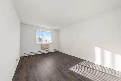 Other - 2772 E 75th St #5HS, Chicago, IL 60649 photo 1 of 8