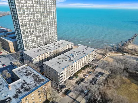View/Area - 2772 E 75th St #5HS, Chicago, IL 60649 photo 4 of 6